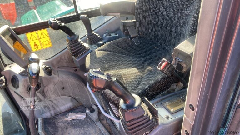 Midi Excavator 7t - 12t Eurocomach Es 85 Zt with 3 buckets