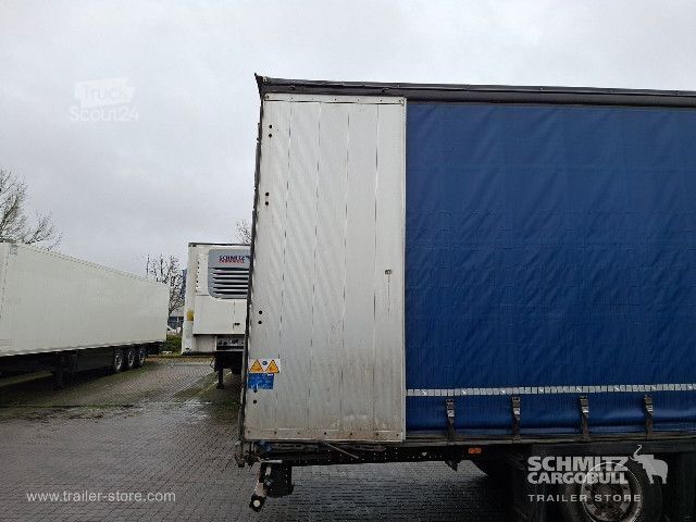 Open semitrailer with tarp Schmitz Cargobull Curtainsider Mega Getränke