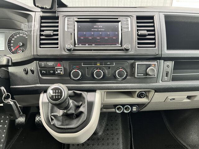 High-roof van Volkswagen Transporter 2.0 TSI L2H1 Benzine / CNG Dubbele ...