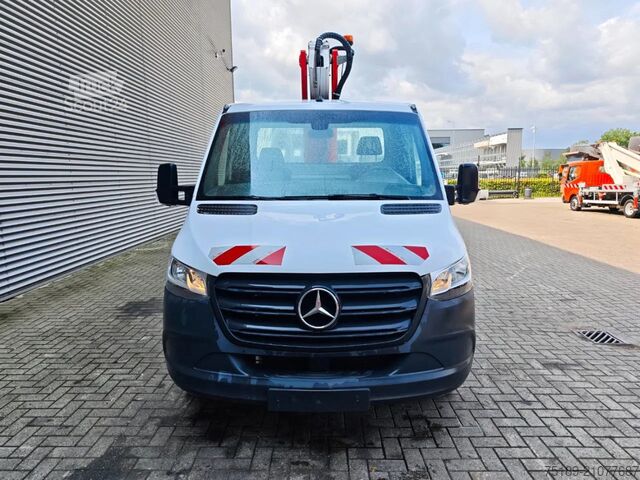 Lifting platform Multitel MT 162 Mercedes Benz Sprinter 315 CDI