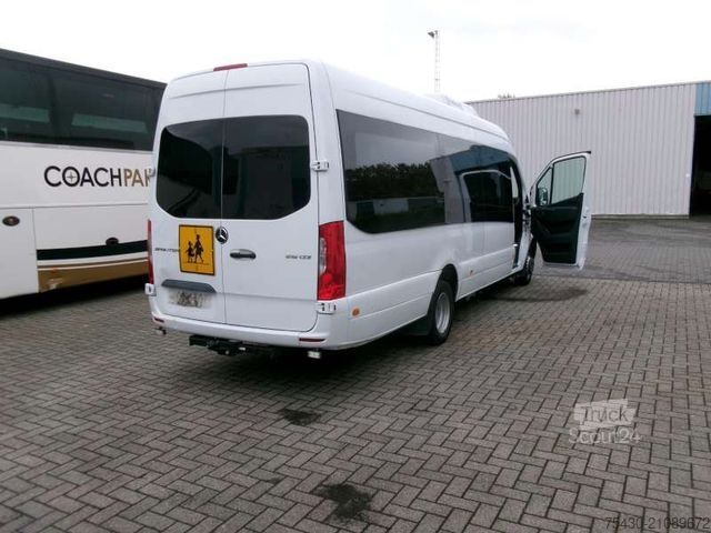 Miniautocarro MERCEDES-BENZ Sprinter 516 CDI Aveuro