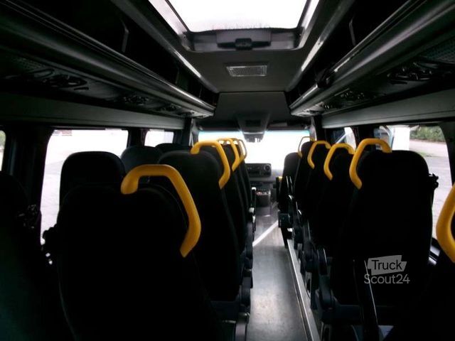 Miniautocarro MERCEDES-BENZ Sprinter 516 CDI Aveuro