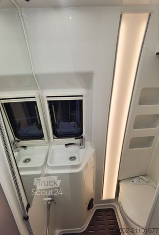 Kastenwagen Wohnmobil / Campervan WESTFALIA James Cook Aufstelldach *Sonderpreis*