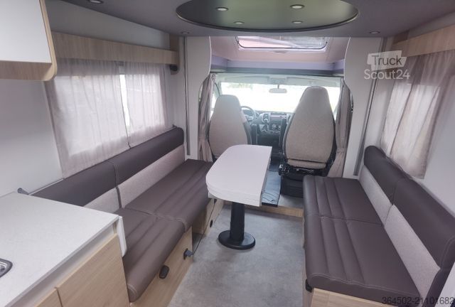 Half-integraal camper CHALLENGER 260 Ultimate Edition