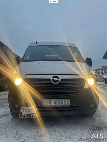 Minibus Opel Movano minibus – 17 seats (only approx. 99,000 km)