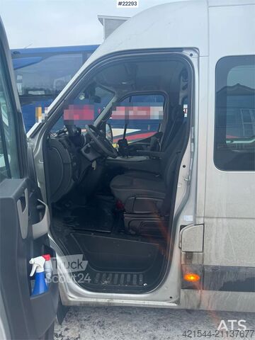 Minibus Opel Movano minibus – 17 seats (only approx. 99,000 km)