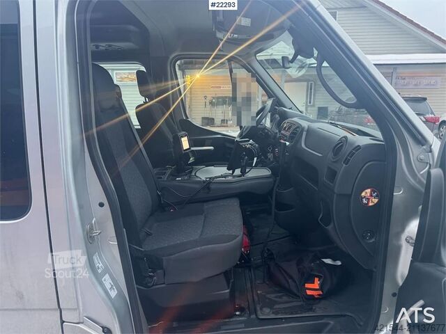 Minibus Opel Movano minibus – 17 seats (only approx. 99,000 km)