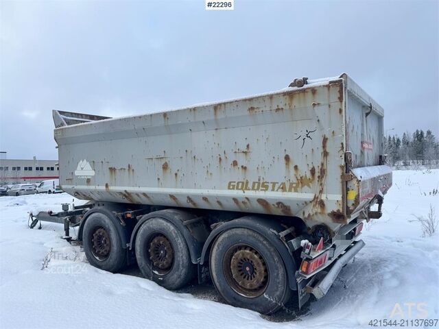 Maur Triple-Axle Trailer Maur Triple-Axle Trailer