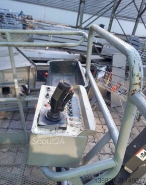 Ruchome platformy robocze Manitou 120 AETJ-C 3D Elektro 11,95 m