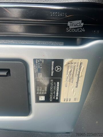 Varebil MERCEDES-BENZ Sprinter 314 AUTOMATIK NAVI DISTRONIC KAMERA LED