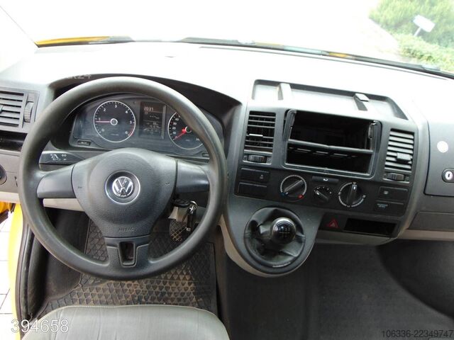 Panelinis furgonas VOLKSWAGEN T5 Transporter 2.0 TDI 2x Schiebetür-3 Sitzer