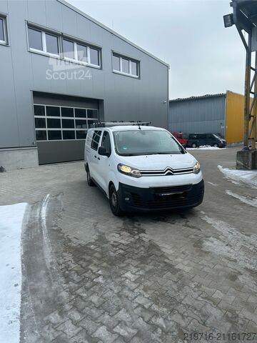 Bestelwagen. 174 pk, automatische transmissie, airco, camera. Citroen Jumpy L2 H1