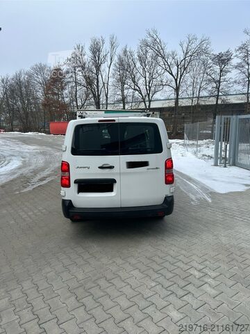 Bestelwagen. 174 pk, automatische transmissie, airco, camera. Citroen Jumpy L2 H1