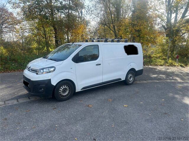 Bestelwagen. 174 pk, automatische transmissie, airco, camera. Citroen Jumpy L2 H1