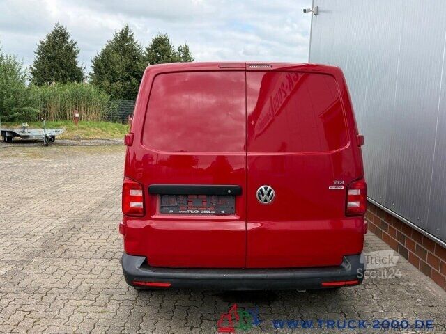 Furgão de painéis Volkswagen VW T6 2.0 TDI 3 Sitze Klima Sortimo Regalsystem