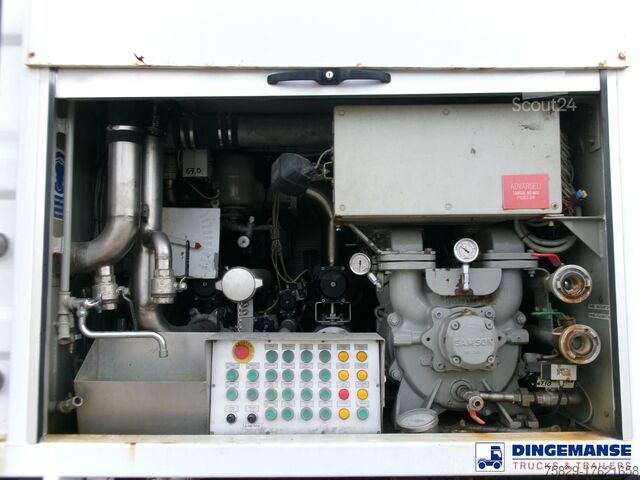 Saugfahrzeug Mercedes Actros 2535 6x2 vacuum tank Saugbagger