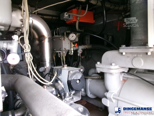 Saugfahrzeug Mercedes Actros 2535 6x2 vacuum tank Saugbagger
