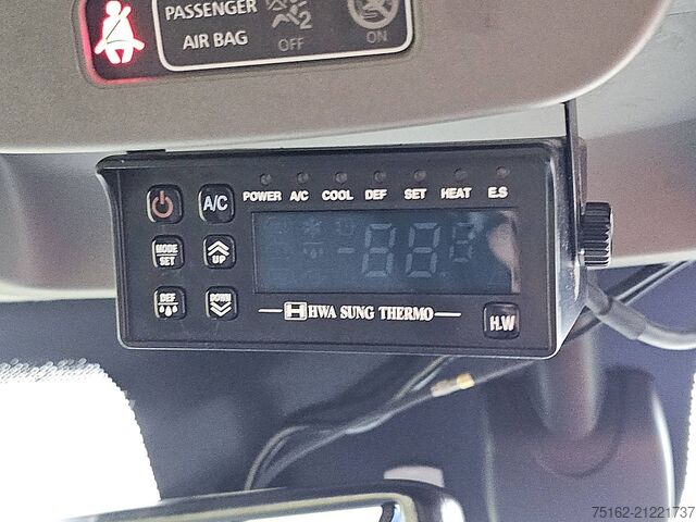 Reefer van RENAULT MASTER 2.3 DCI 145 FRIGO