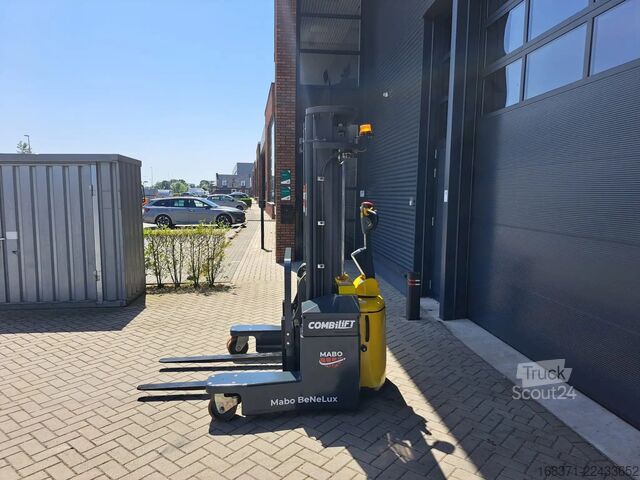 Minicarretilla elevadora Combilift WR4-1500