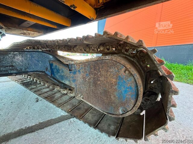 Pásové rýpadlo Kobelco K909LC-II + HYDRAULIC SHEAR VTN CL300 (2004)