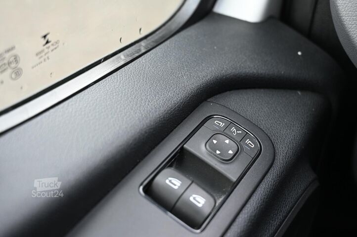 Aukšto stogo universalas Mercedes-Benz Sprinter 311 1.9 CDI L2H2 RWD AIRCO CAMERA Werk...