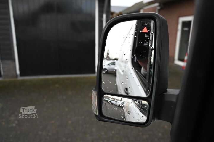 Aukšto stogo universalas Mercedes-Benz Sprinter 311 1.9 CDI L2H2 RWD AIRCO CAMERA Werk...