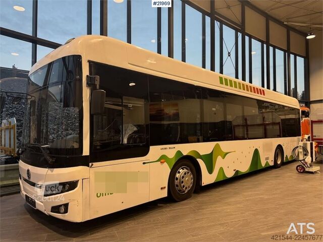 حافلة كهربائية جولدن دراجون Pivot EV  Golden Dragon Pivot EV Electric Bus