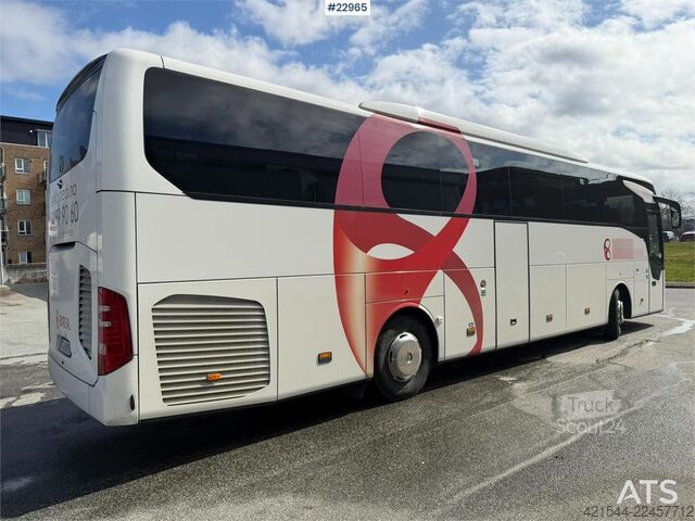 حافلة مرسيدس-بنز MB E15 RHD بمقاعد لعدد 49+1+1 Mercedes-Benz MB E15 RHD coach with seating for 49+1+1