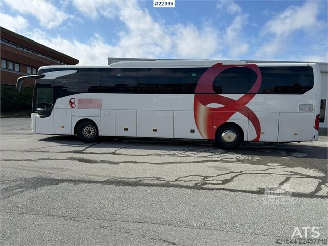 حافلة مرسيدس-بنز MB E15 RHD بمقاعد لعدد 49+1+1 Mercedes-Benz MB E15 RHD coach with seating for 49+1+1