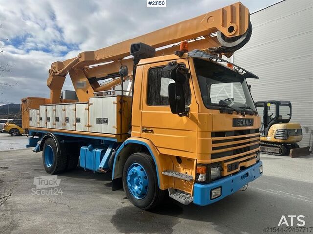 شاحنة رفع سكانيا 82m مع Simon cara 170 - يجب مشاهدتها. شاهد الفيديو Scania 82m lift truck w/ Simon cara 170 - Must see. WATCH