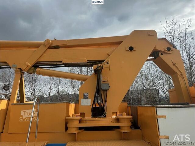 Підйомна вантажівка Scania 82m з Simon cara 170 - Варто побачити. ДИВИТИСЯ Scania 82m lift truck w/ Simon cara 170 - Must see. WATCH
