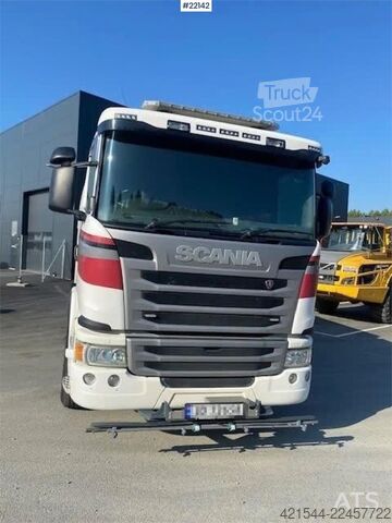 شاحنة تنظيف الطرق Scania G410 مزودة بجسم إضافي Val-Air Bal'Hydro Scania G410 feiebil med Val-Air Bal'Hydro påbygg