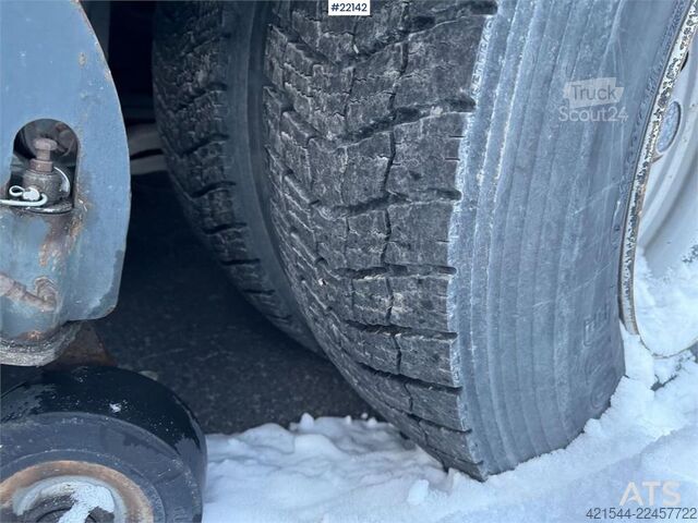 شاحنة تنظيف الطرق Scania G410 مزودة بجسم إضافي Val-Air Bal'Hydro Scania G410 feiebil med Val-Air Bal'Hydro påbygg