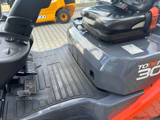 възможен мотокар Toyota 06-8FGF30 / Triplex / 2021 year