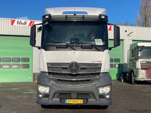 Standard-SZM Mercedes-Benz Antos 1933 WDB96340310348103  origineel NL trek...