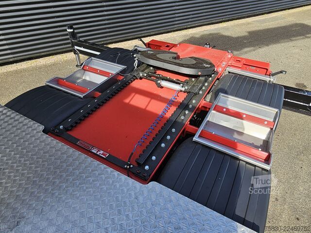 Vrachtwagen met kraan Scania R590 V8 8x2 / HMF 9520 CRANE - JIB - WINCH / TR...
