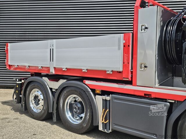 Vrachtwagen met kraan Scania R590 V8 8x2 / HMF 9520 CRANE - JIB - WINCH / TR...