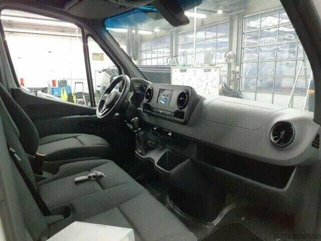 Hög tak skåpbil Mercedes-Benz Sprinter 315 CDI Hochdach L3H2