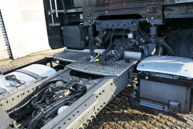 Standard tractor unit DAF XF 450 FT 4x2, Klima, Nebenantrieb vorbereitet