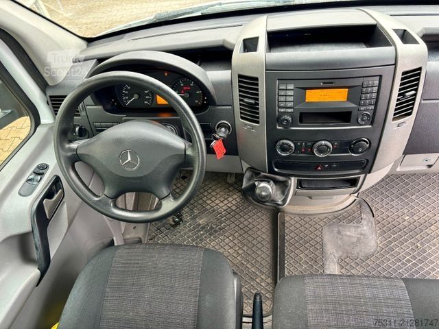 Furgoneta pick-up MERCEDES-BENZ 316 Sprinter | 3x Sitze*1.Hand*Schaltgetriebe*AC