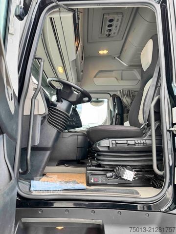 Standard SZM FORD F-MAX 500 in Voll- Ausstattung, MIETEN?