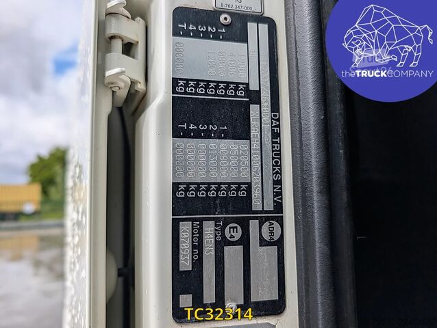 Châssis avec cabine DAF XF 450