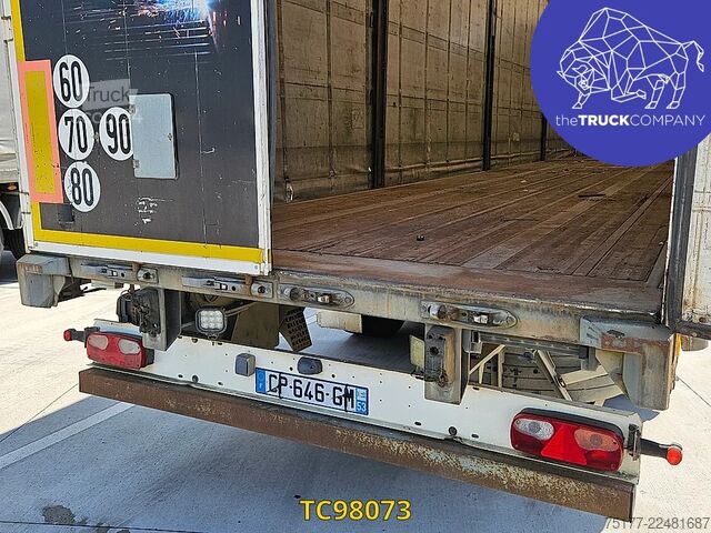 Bâches coulissantes Fruehauf 