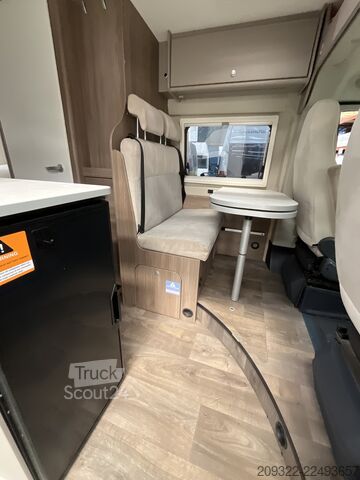 Kamp prikolica/kamper 2024 Peugeot Boxer | Manuale | Completamente Accessoriato