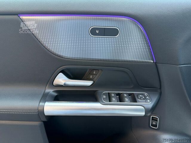 Plataforma de carga Mercedes-Benz EQA 300 4M Progressive+Ambiente+RFK+19AMG+TotW