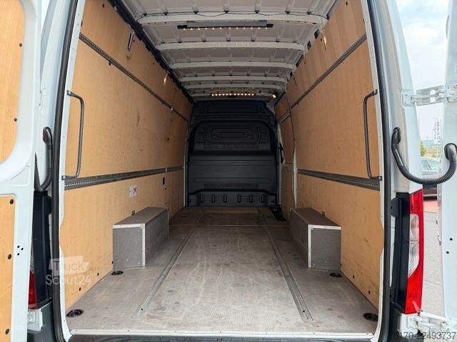 Kombi s vysokou strechou Mercedes-Benz Sprinter 317 CDI 9G 4325 Klima AHK3,5to