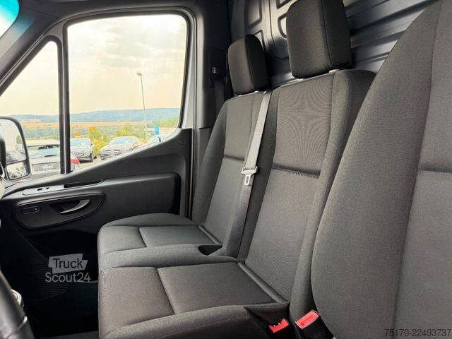 Kombi s vysokou strechou Mercedes-Benz Sprinter 317 CDI 9G 4325 Klima AHK3,5to