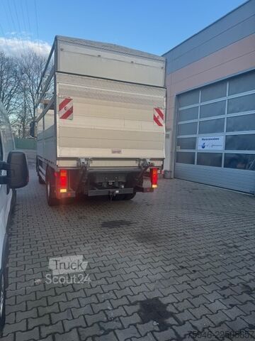 бортовой грузовик Iveco Stralis