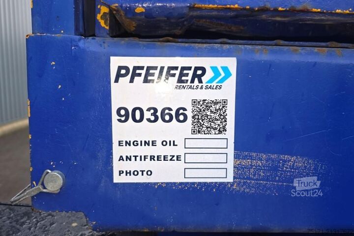 Schaarlift Haulotte H12SX Diesel, 4x4 Drive, 12m Working Height, 700kg