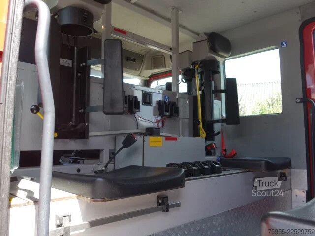 Brandbil Volvo FE 300 BOMEIROS FIRE TRUCK ZIEGLERPUMP 2000LITE...
